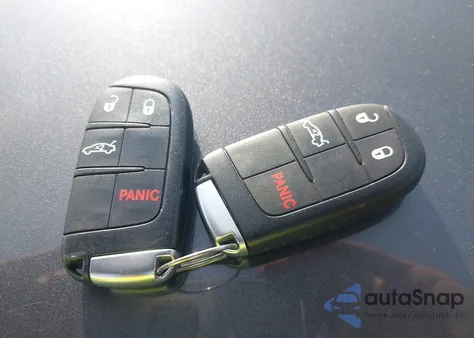 2016 Dodge Challenger R/T Shaker from USA, damaged, VIN 2C3CDZBTXGH300653